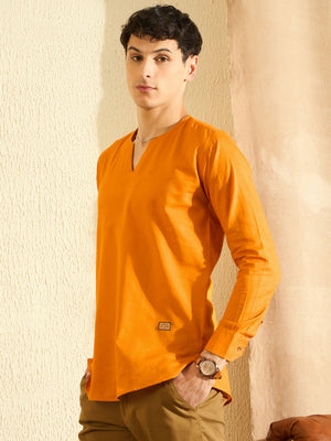 DENNISON Men Orange Solid Casual Kurta