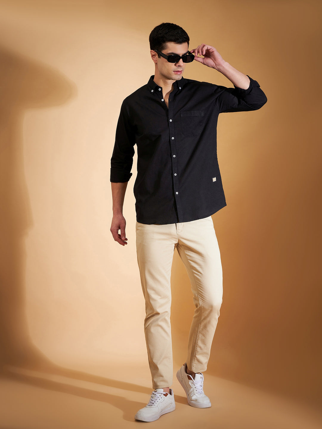 Men Black Smart Slim Fit Solid Twill Weave Cotton Linen Casual Shirt