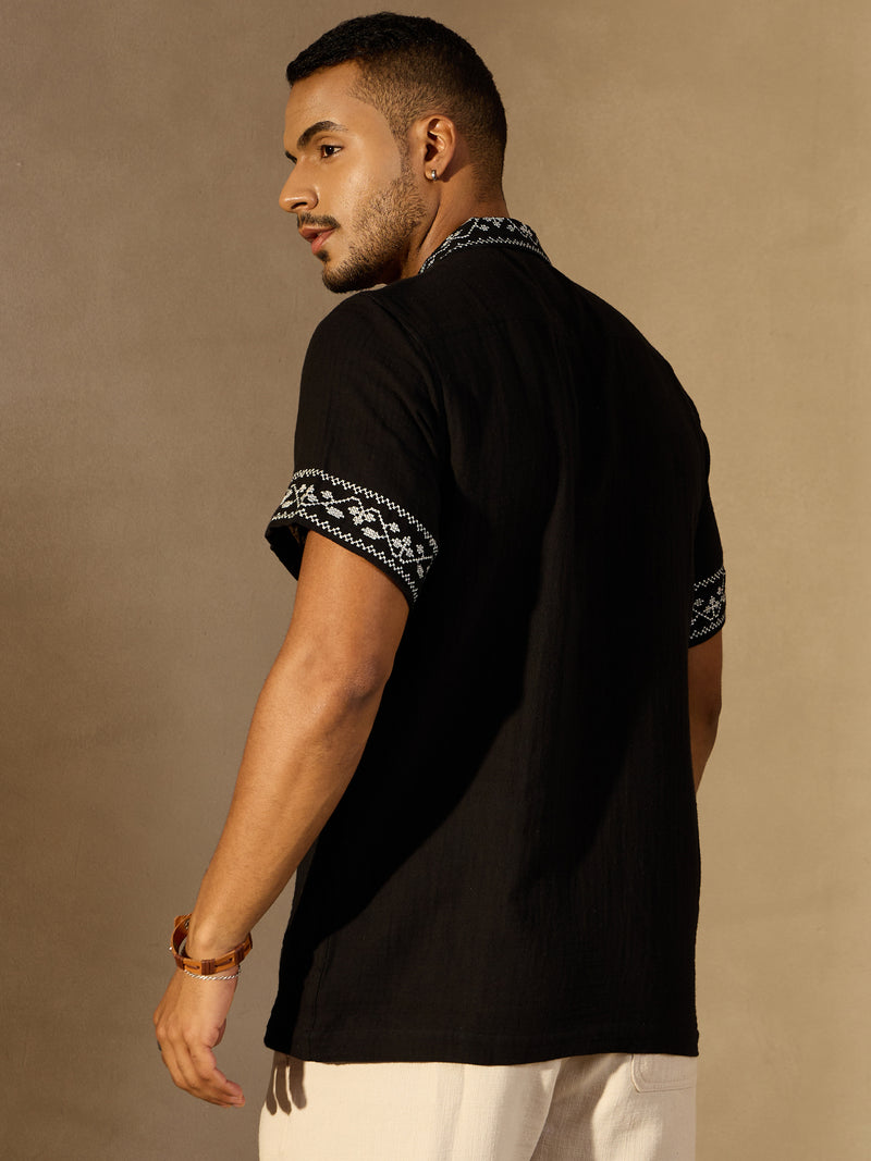Black And White : Embroidery Casual Shirt