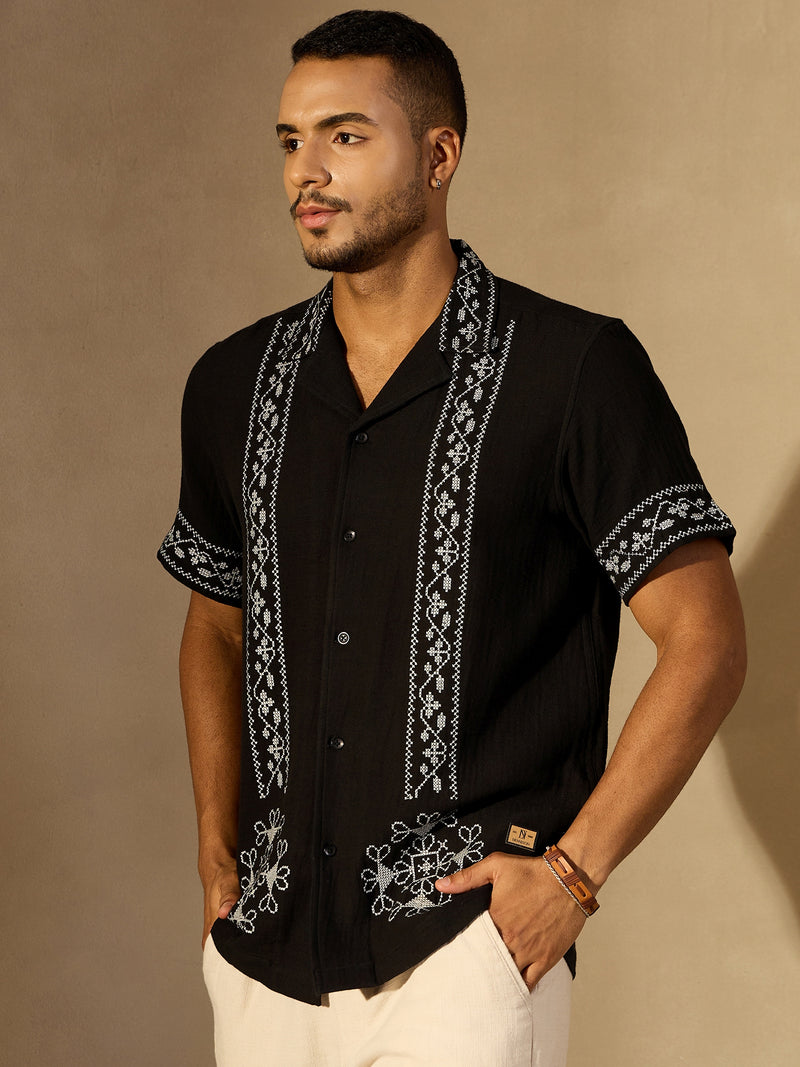 Black And White : Embroidery Casual Shirt