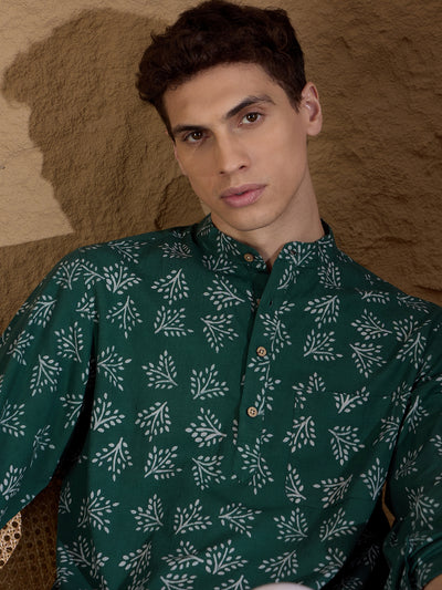 Green and White:Full Sleeves Block Printed Floral Kurta