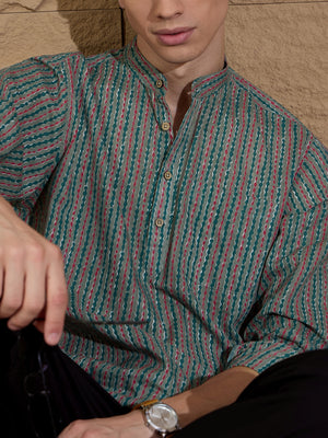 Red and Green: Striped Printed Short Kurta