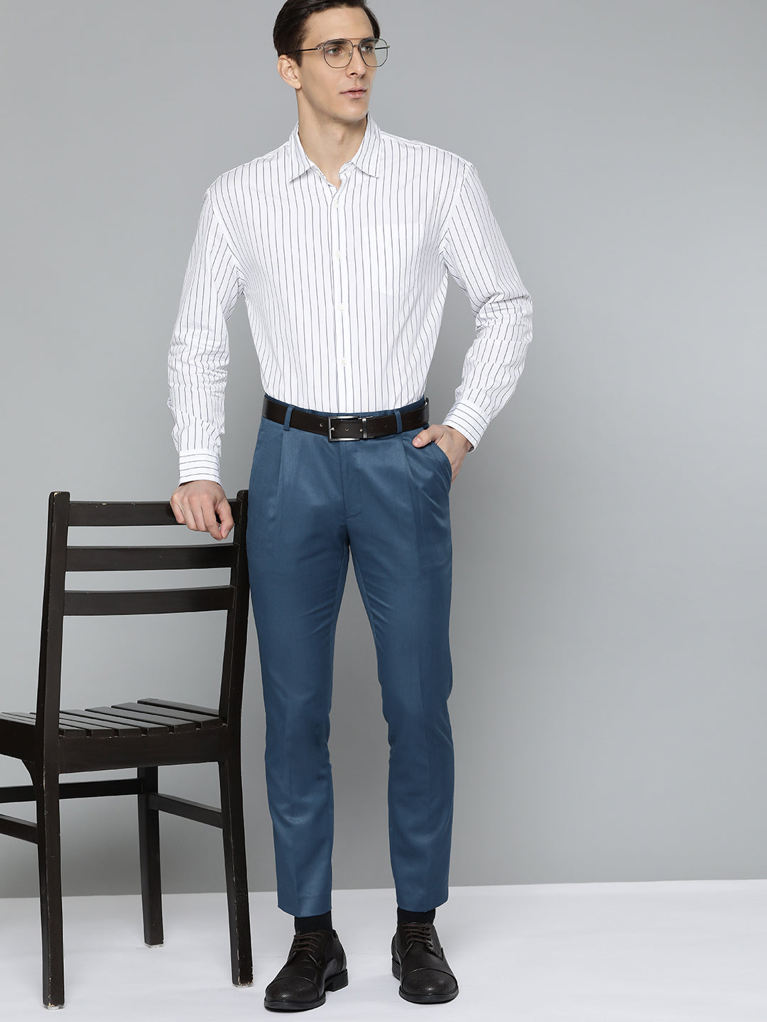 DENNISON Men Teal Blue Smart Tapered Fit Pleated Trousers