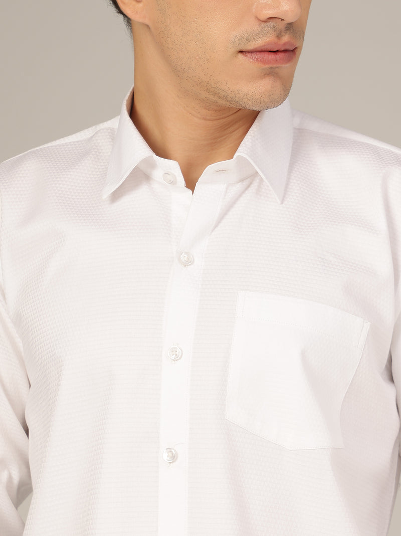 White: Textured Spread Collar Formal Shirt