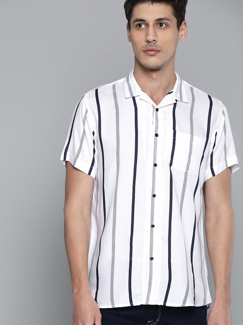 Men White Smart Slim Fit Vertical Stripes Opaque Casual Shirt with Chest Pocket
