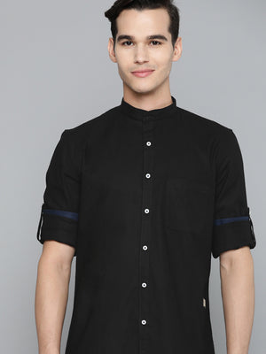 DENNISON Men Black Smart Slim Fit Casual Shirt