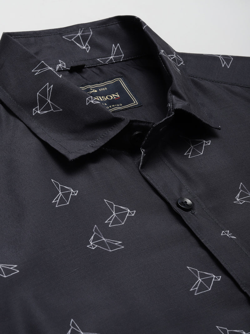 Navy Blue: Smart Slim Fit Printed Formal Shirt