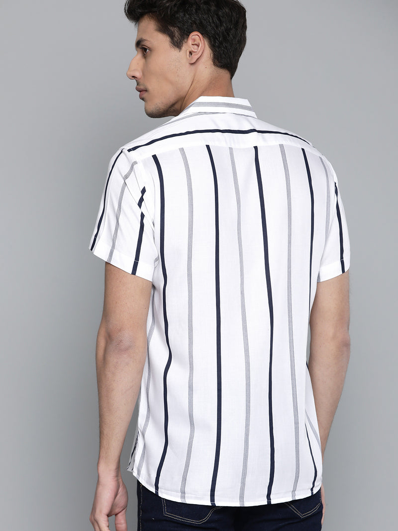 Men White Smart Slim Fit Vertical Stripes Opaque Casual Shirt with Chest Pocket