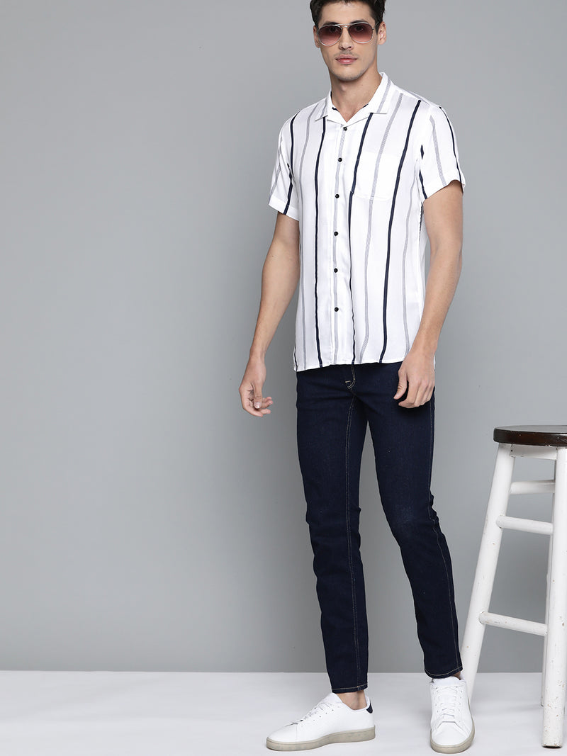 Men White Smart Slim Fit Vertical Stripes Opaque Casual Shirt with Chest Pocket