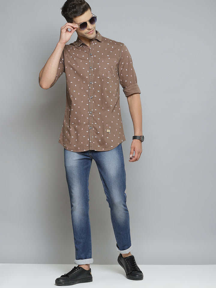 Men Brown Smart Slim Fit Opaque Feather Printed Casual Shirt