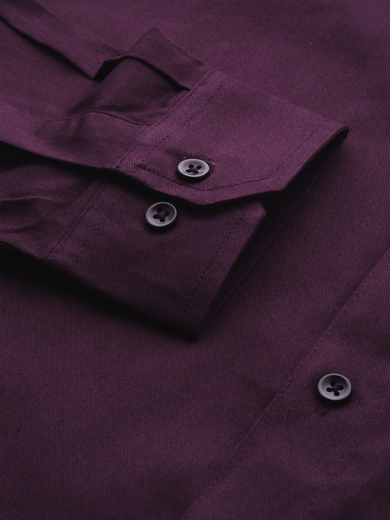 Purple: Smart Slim Fit Solid Twill Formal Shirt