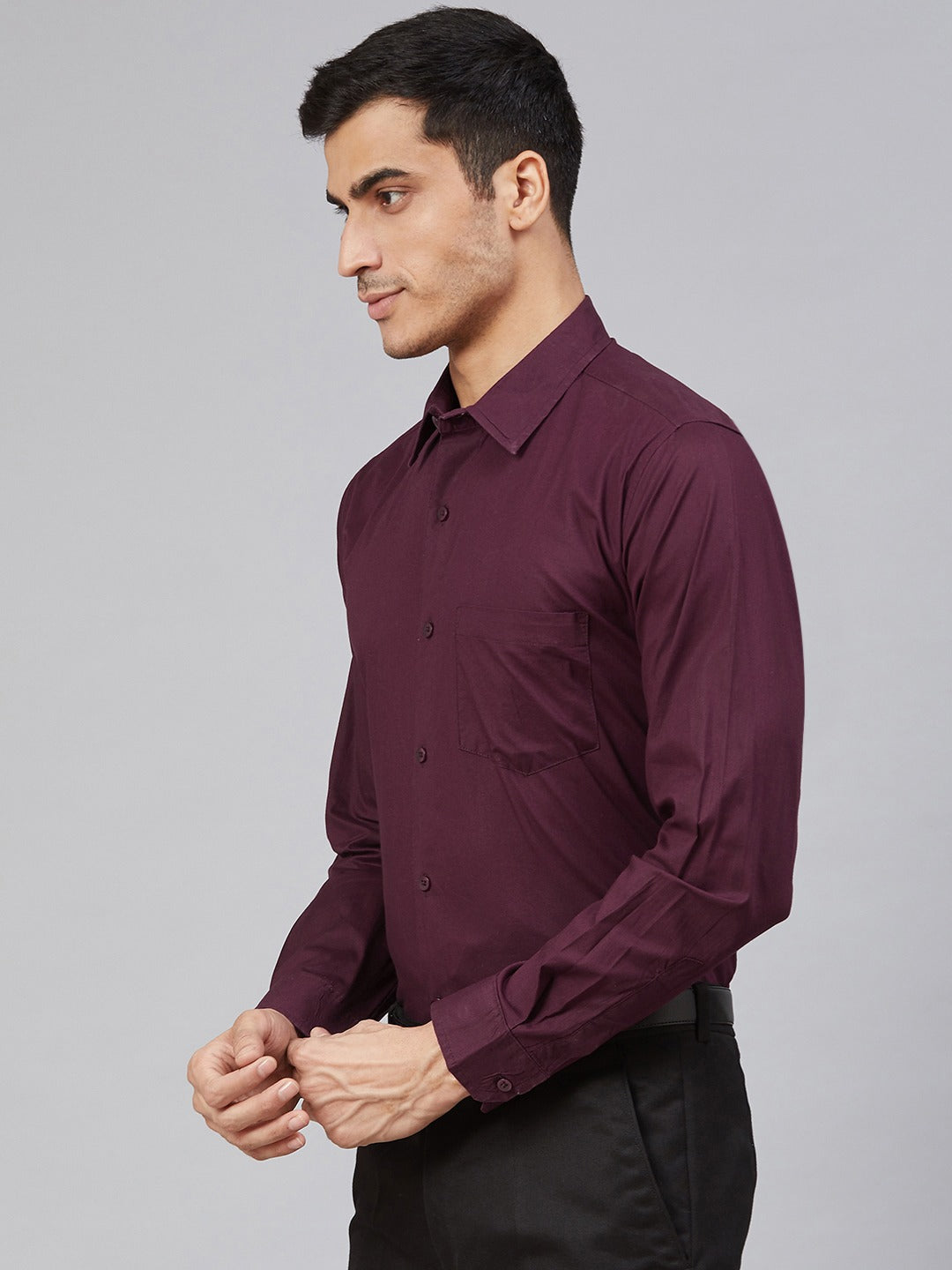 Men Burgundy Smart Slim Fit Water  Stain Repellant Solid Formal Shirt