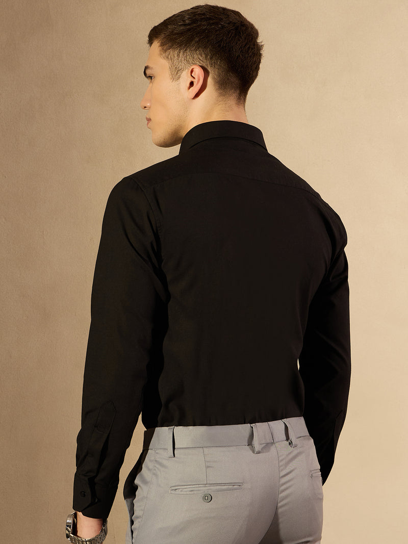 Black: Lycra Spread Collar Formal Shirt