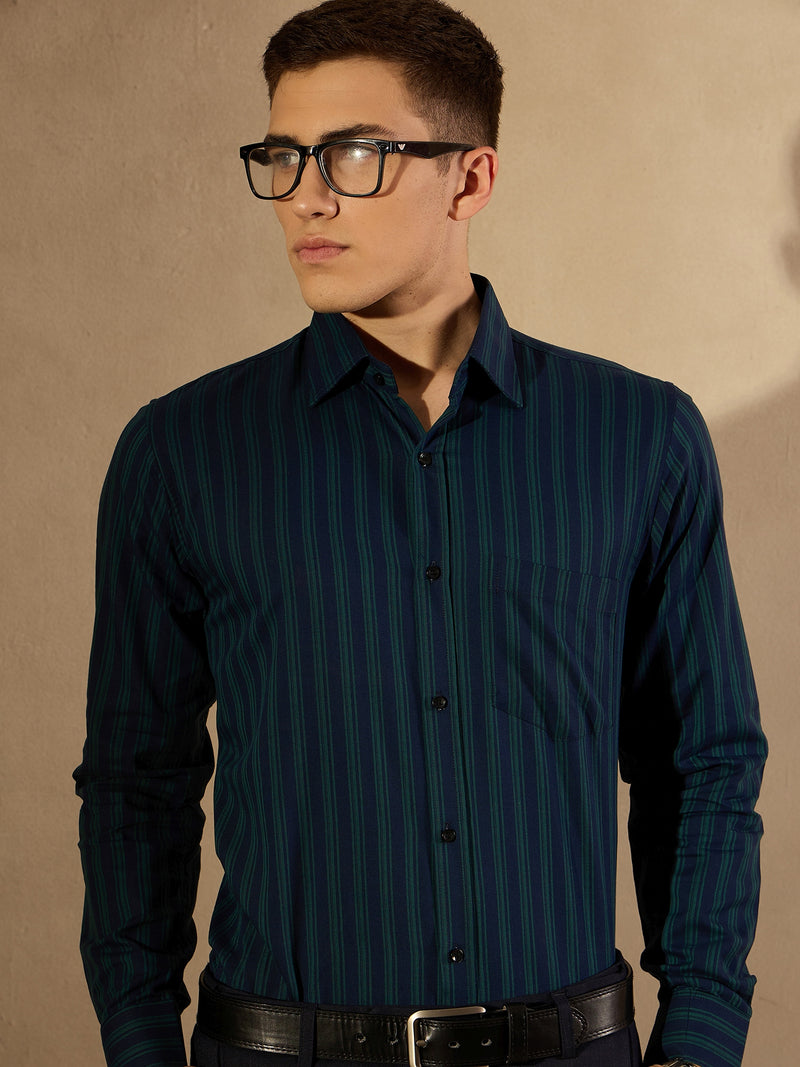 Blue and Green: Full Sleeves Regular Fit Formal Striped Shirt