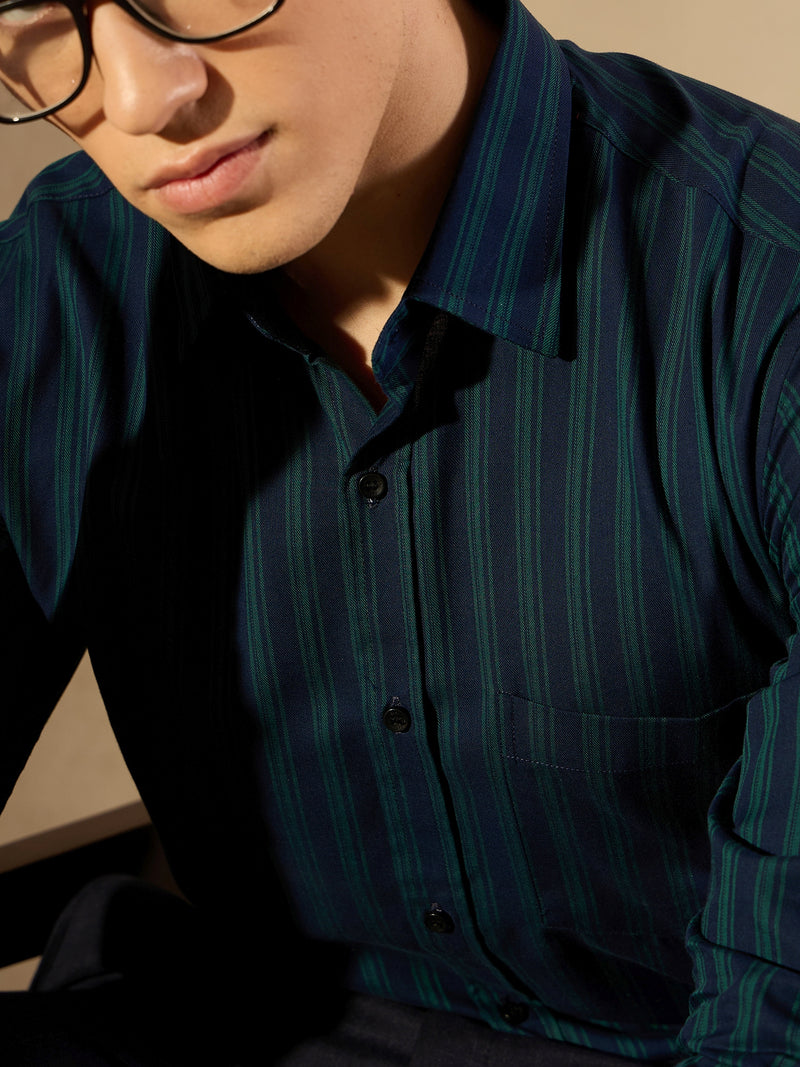 Blue and Green: Full Sleeves Regular Fit Formal Striped Shirt