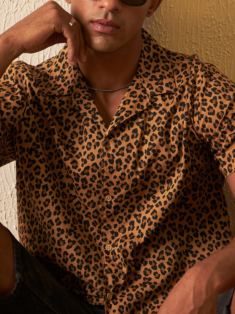 DENNISON Men Smart Animal Printed Cuban Collar Casual Shirt