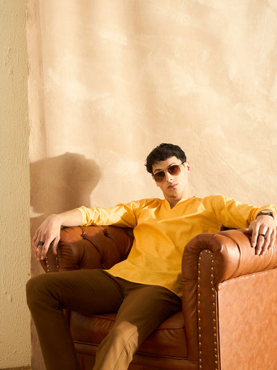 DENNISON Men Yellow Solid Casual Kurta