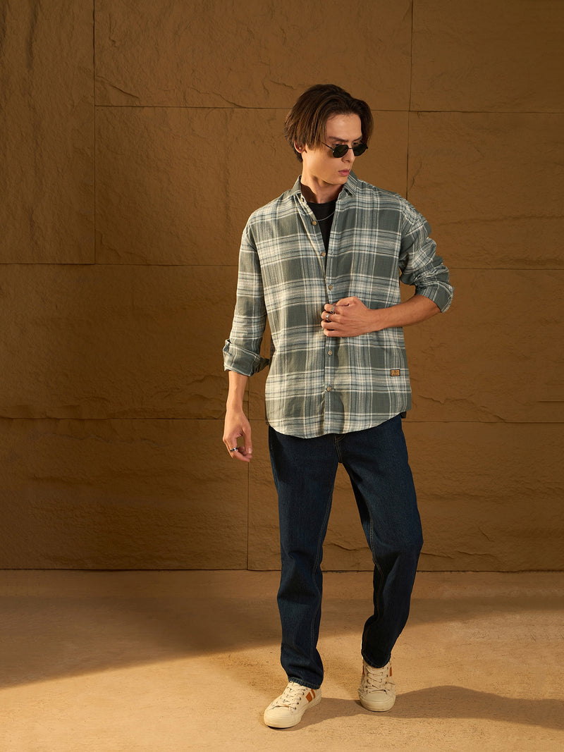 Green and White: Full Sleeves Checked Casual Shirt