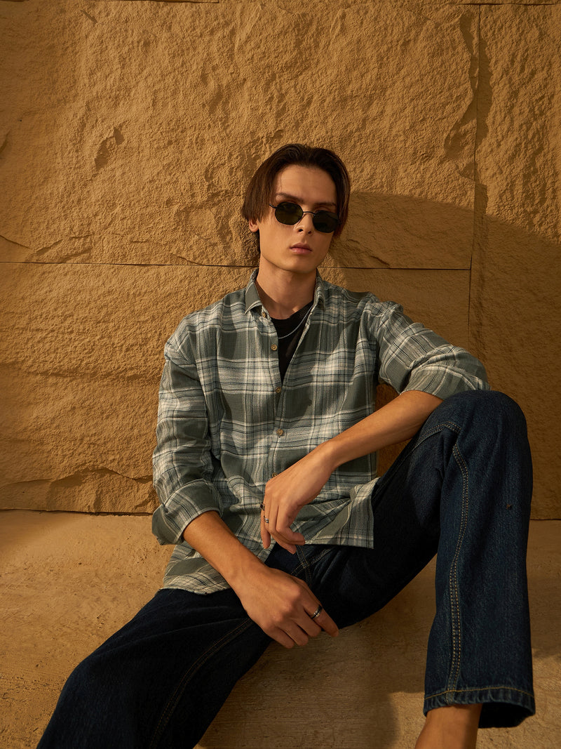 Green and White: Full Sleeves Checked Casual Shirt