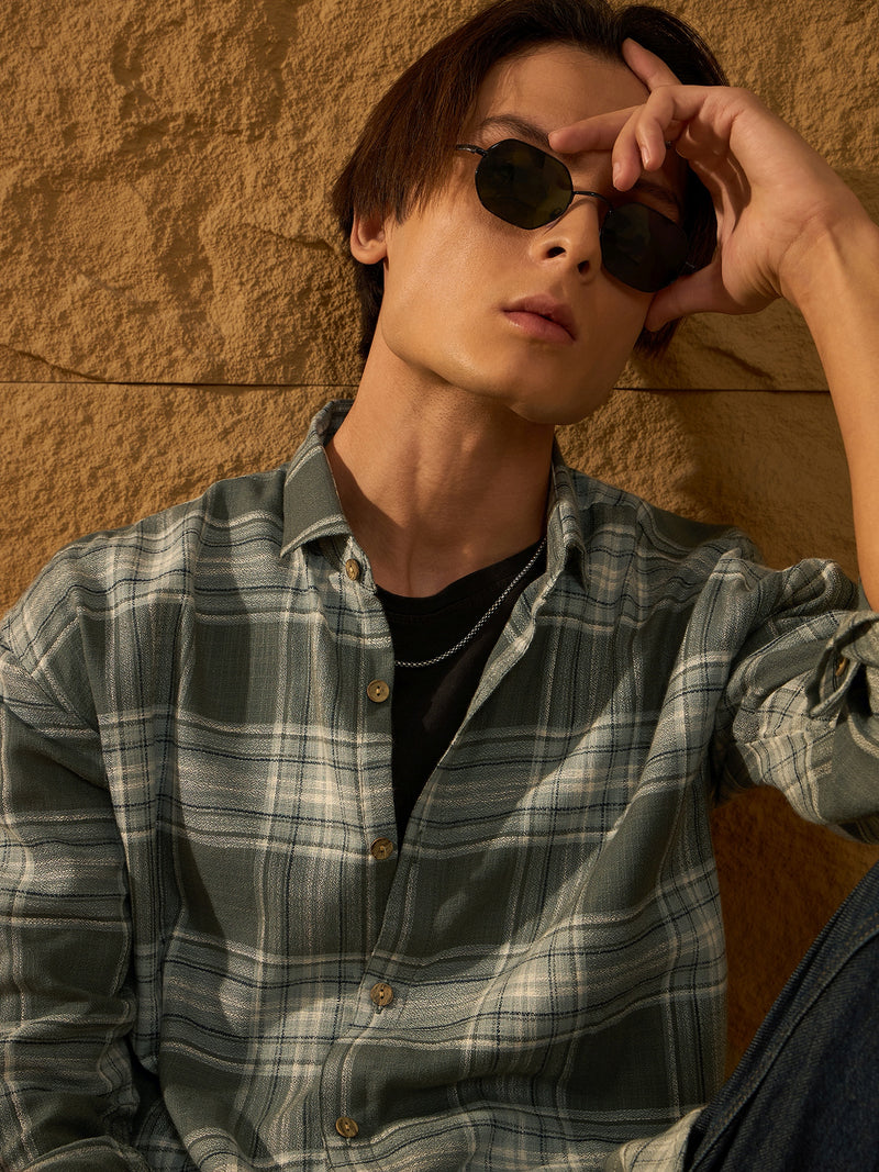 Green and White: Full Sleeves Checked Casual Shirt