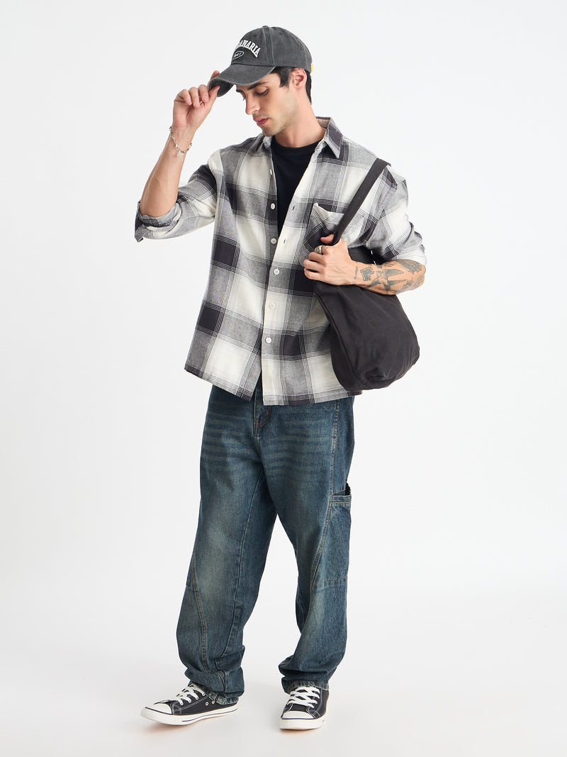 Cut & Sew Baggy Fit Jeans