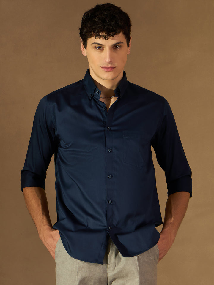 DENNISON Men Navy Blue Comfort Regular Fit Solid Formal Shirt