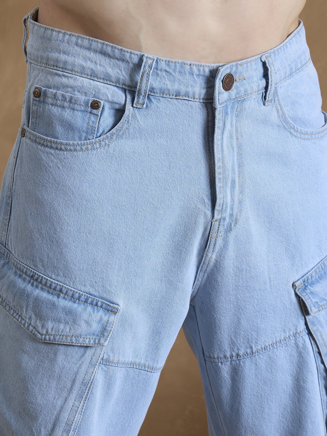 Light Blue: Baggy Fit Cargo Jeans