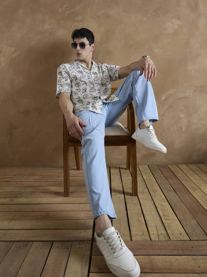 Light Blue: Baggy Fit Cargo Jeans