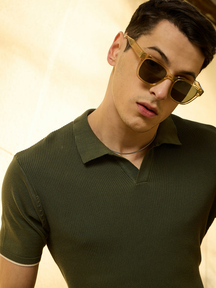 Olive: Textured Polo Collar Knitted T-Shirt