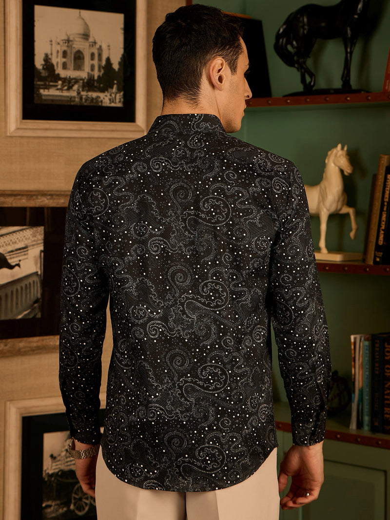 Black & White: Paisley Printed Casual Shirt