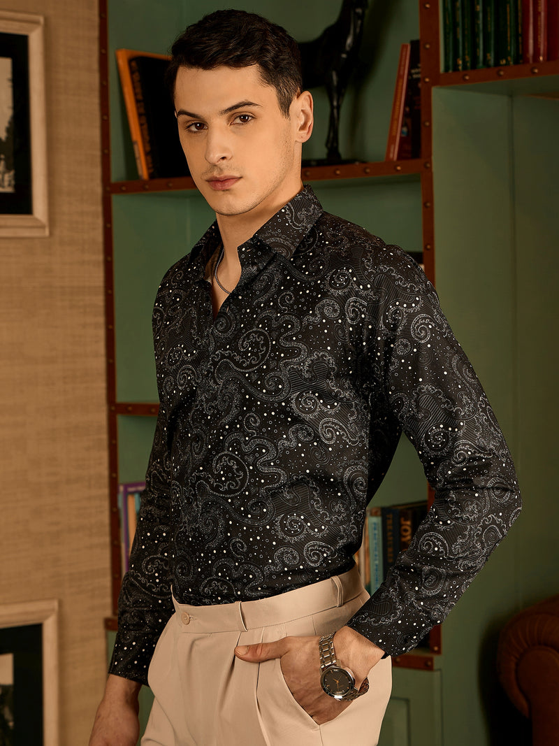 Black & White: Paisley Printed Casual Shirt