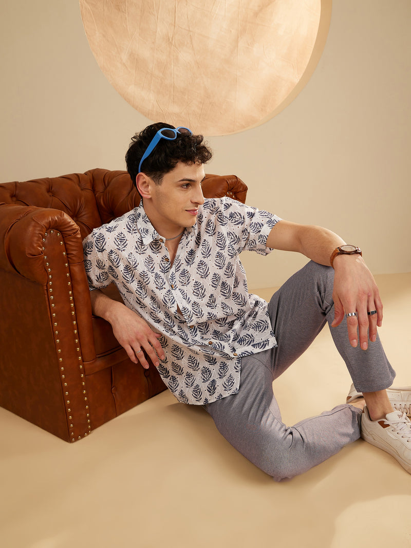 Bluish Grey: Textured Stretchable Chinos
