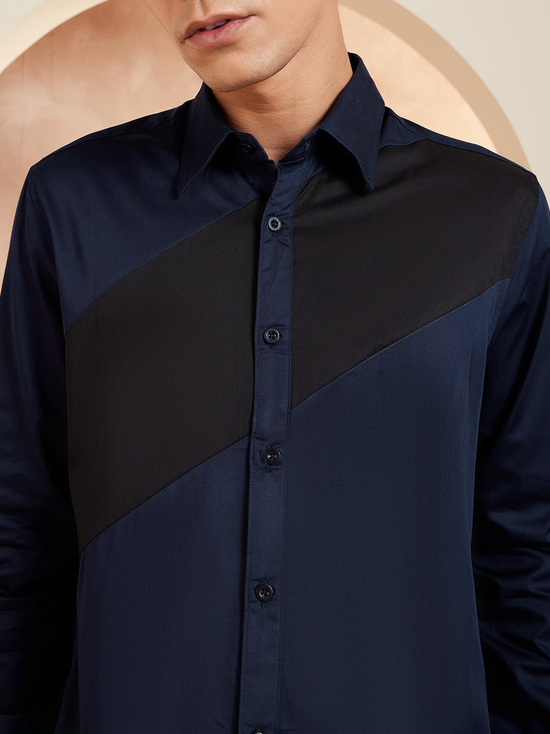 navy blue: Full Sleeves Colorblocked Cotton Casual Shirt