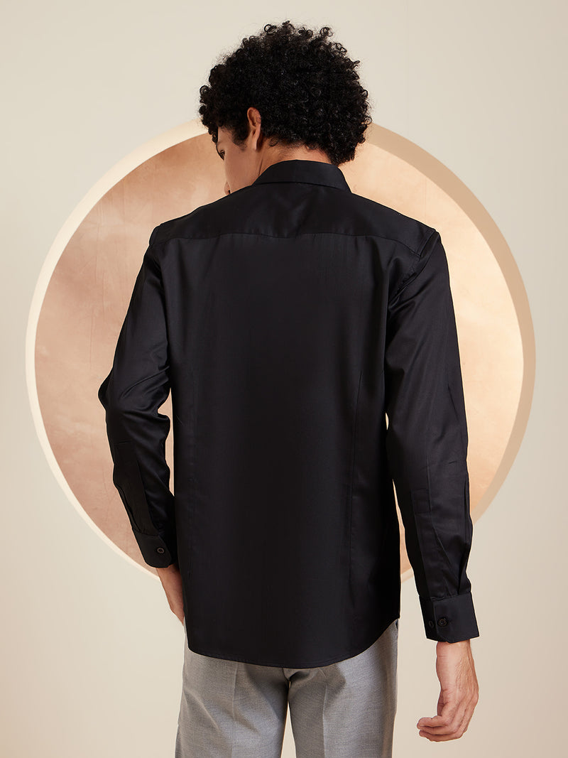 Black: Full Sleeves Spread Collar Embellished Shirt