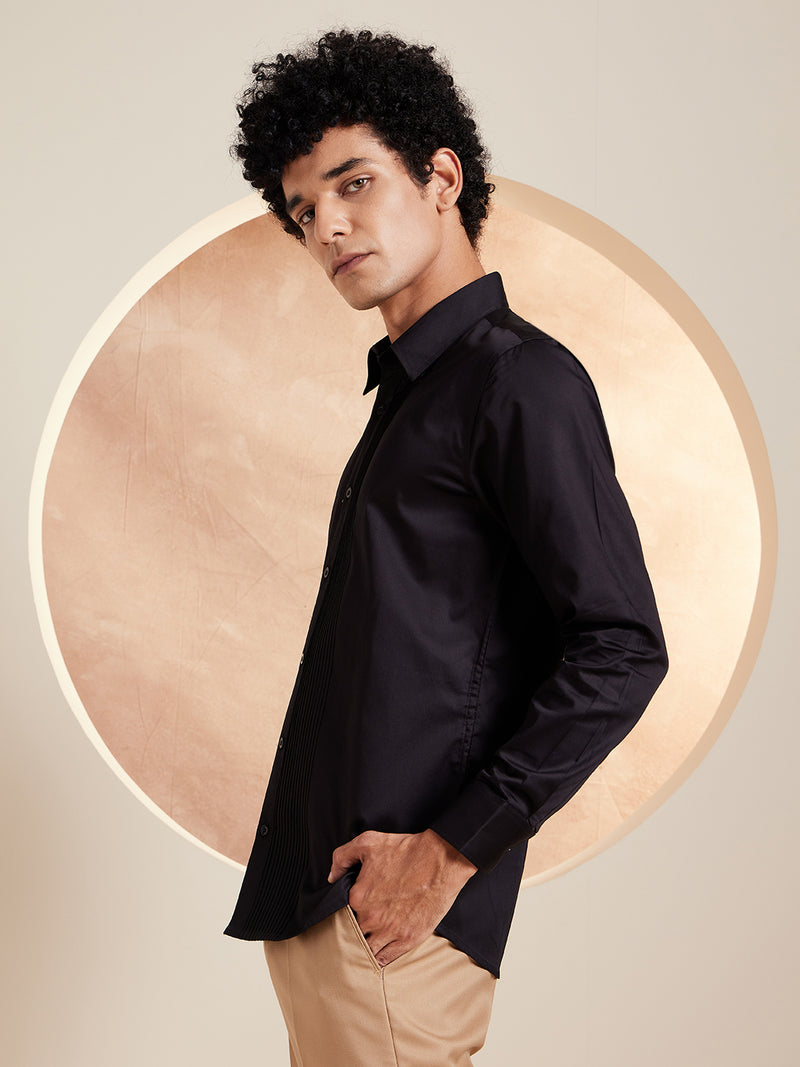 Black: Full Sleeves Pin Tucks Cotton Casual Shirt
