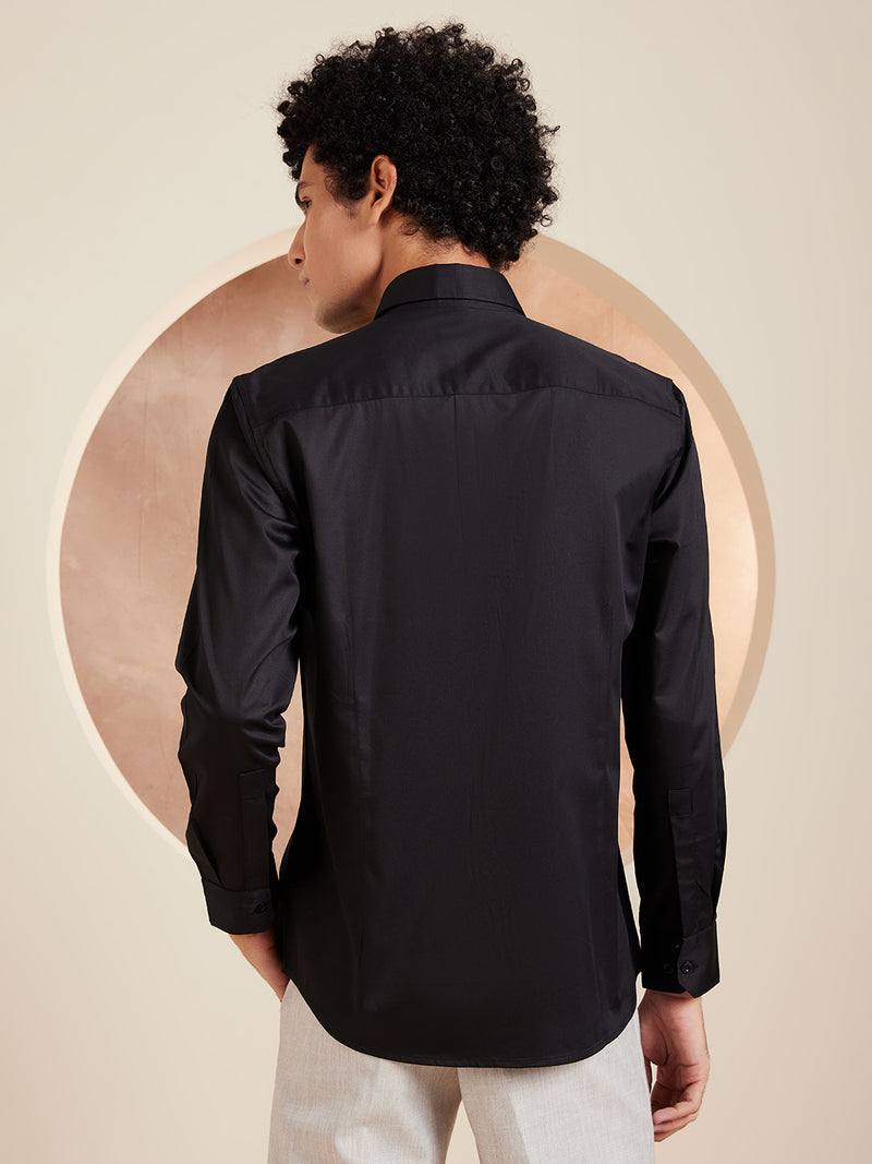 Black: Full Sleeves Cotton Casual Shirt