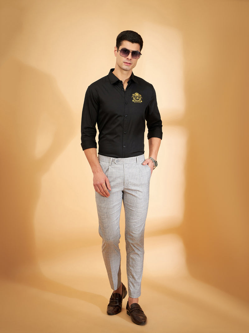 DENNISON Men Textured Tapered Fit Pleated Trouser