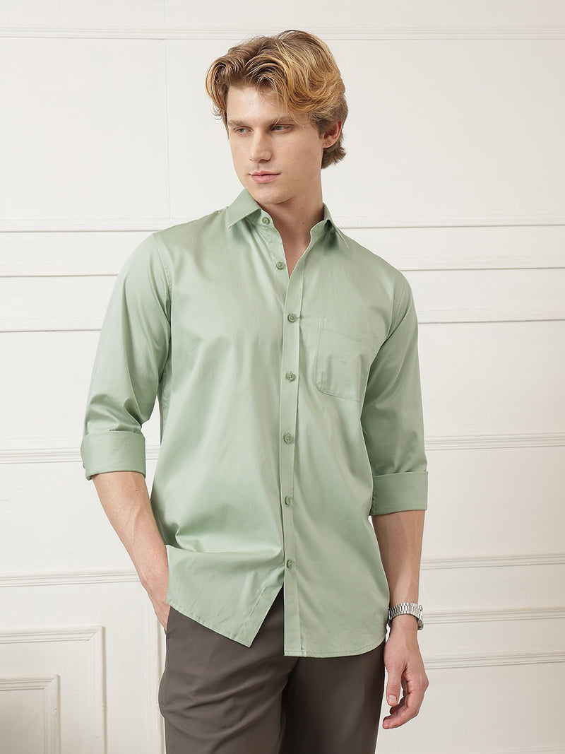 Spread Collar Formal Shirt