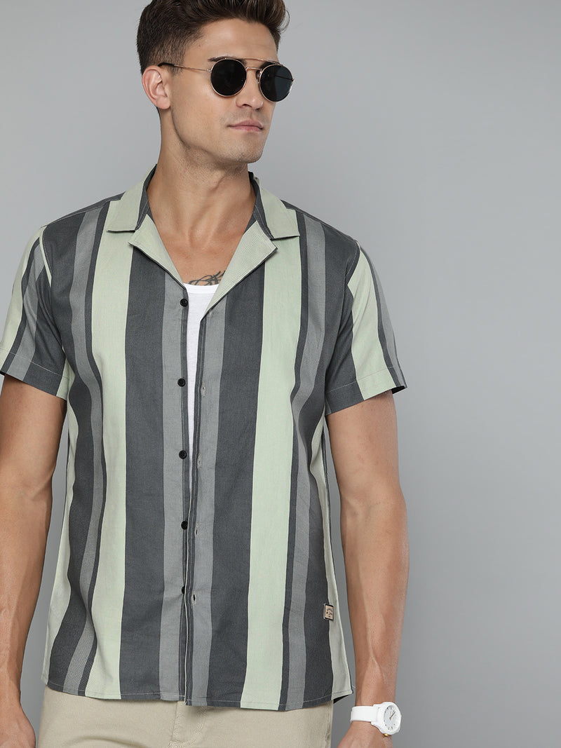 Green: Full Sleeve Button-Down Collar Striped Shirt