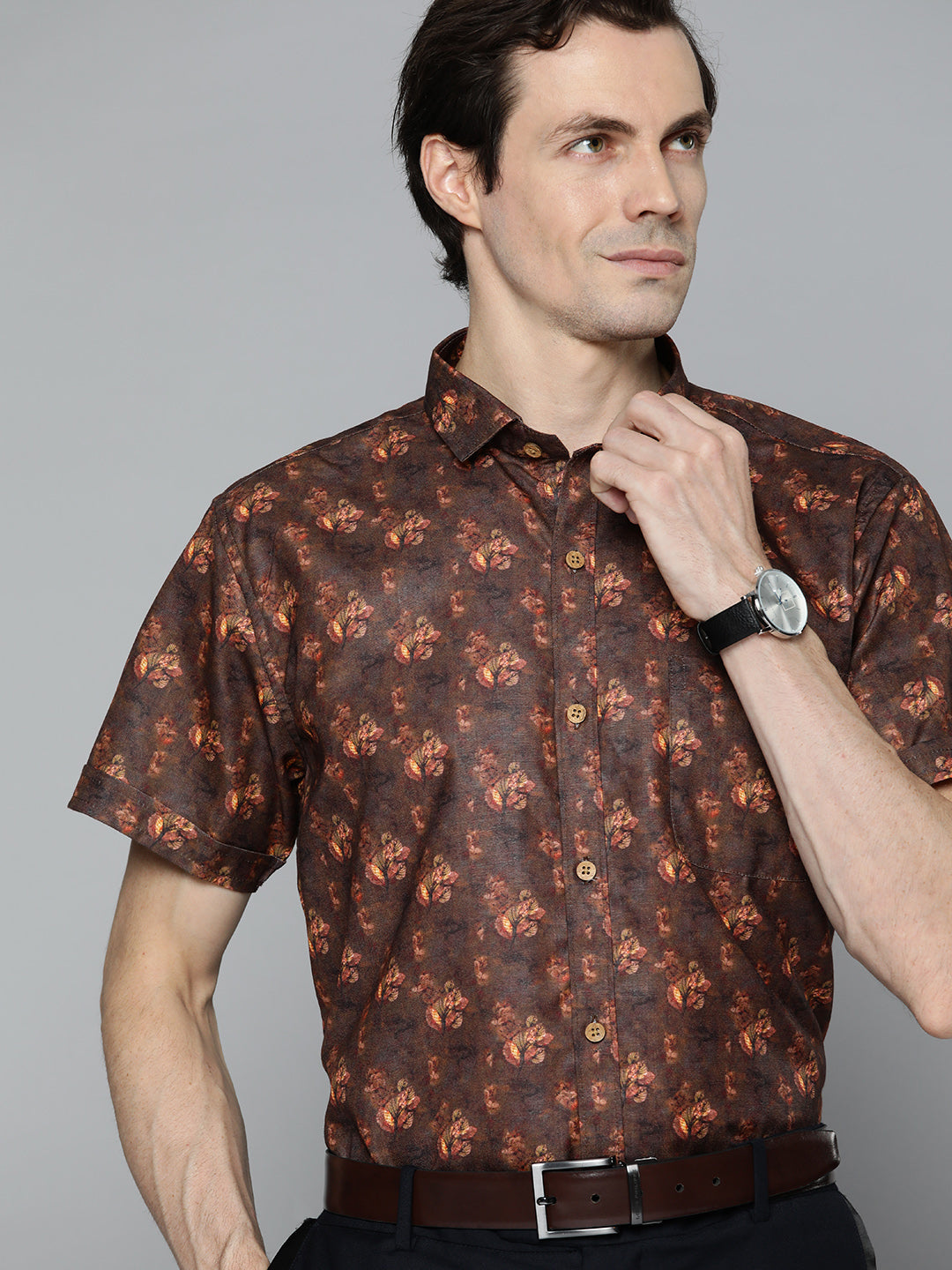 DENNISON Men Brown Comfort Fit Floral Print Casual Shirt