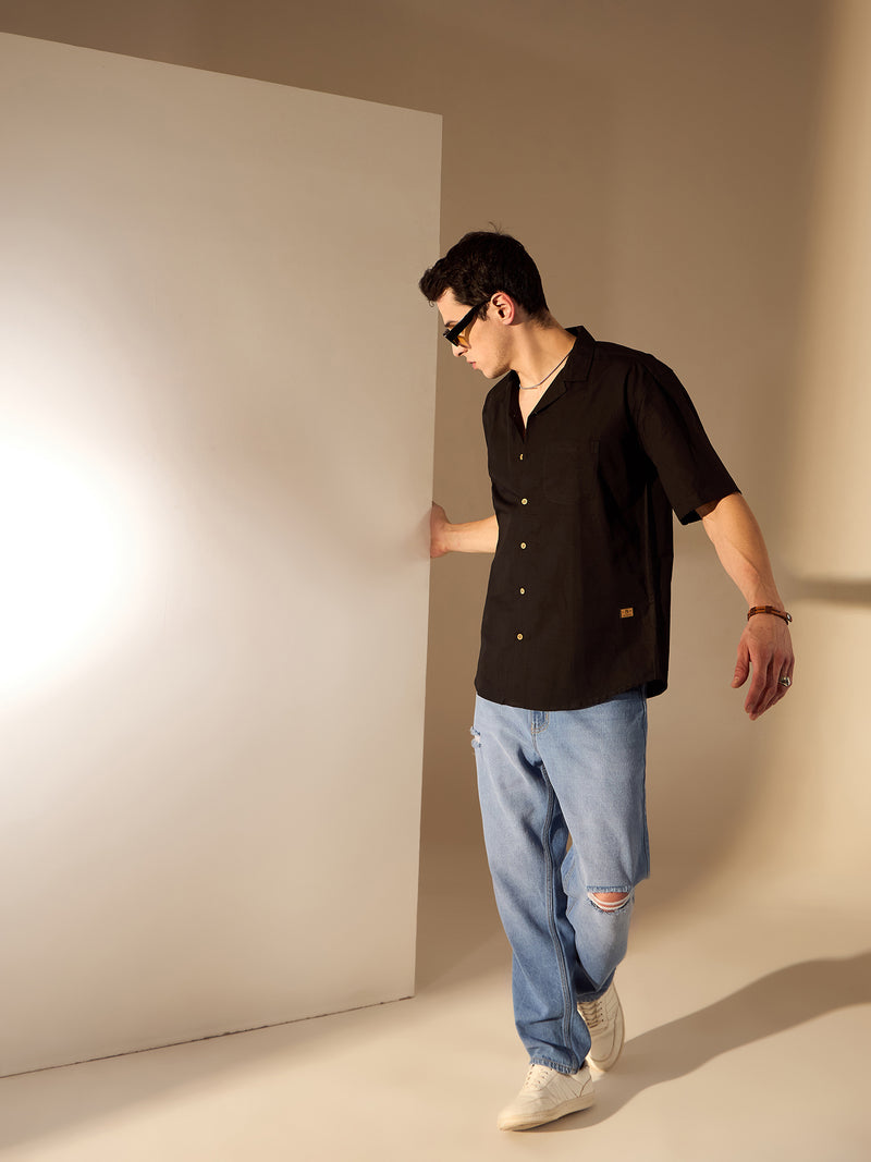 Black: Half Sleeves Sustainable Hemp Oversize Shirt