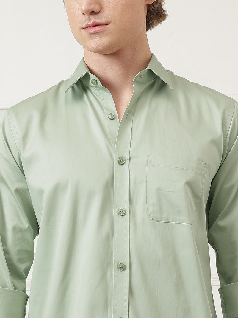 Spread Collar Formal Shirt
