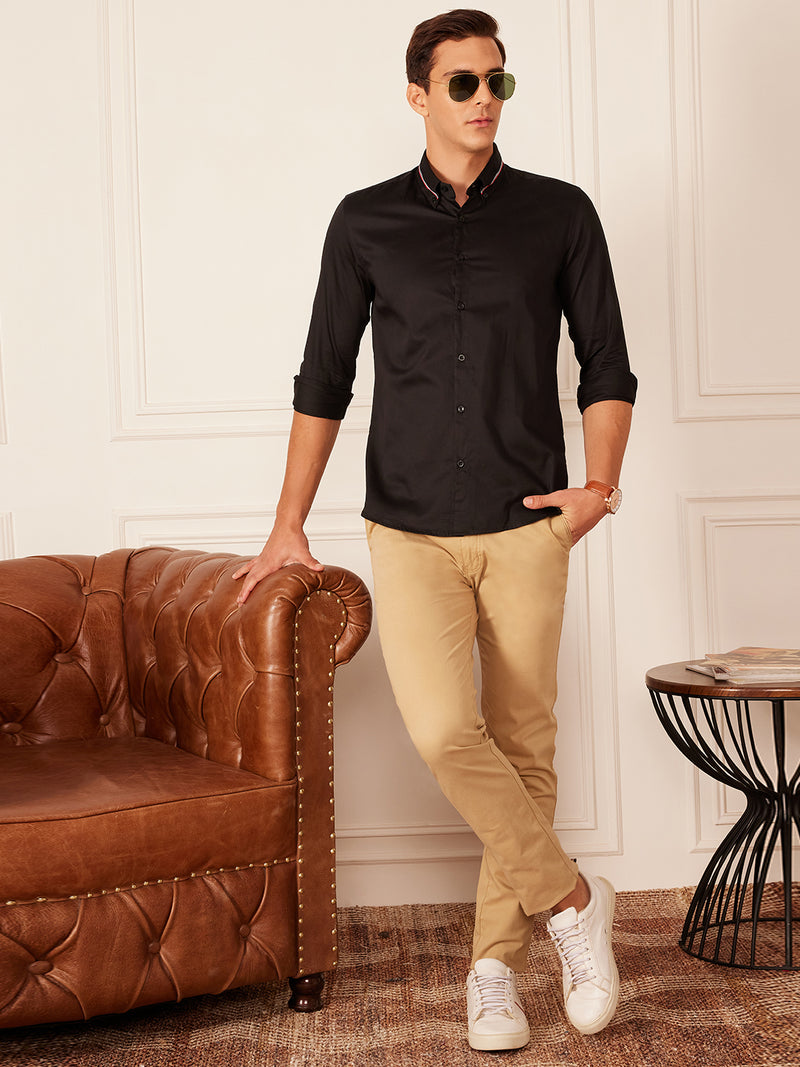 Black: Full Sleeves Tape On Collar Formal Shirt