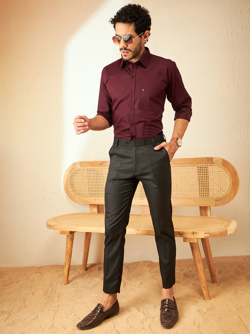 DENNISON Men Black Textured Smart Tapered Fit Easy Wash Trousers