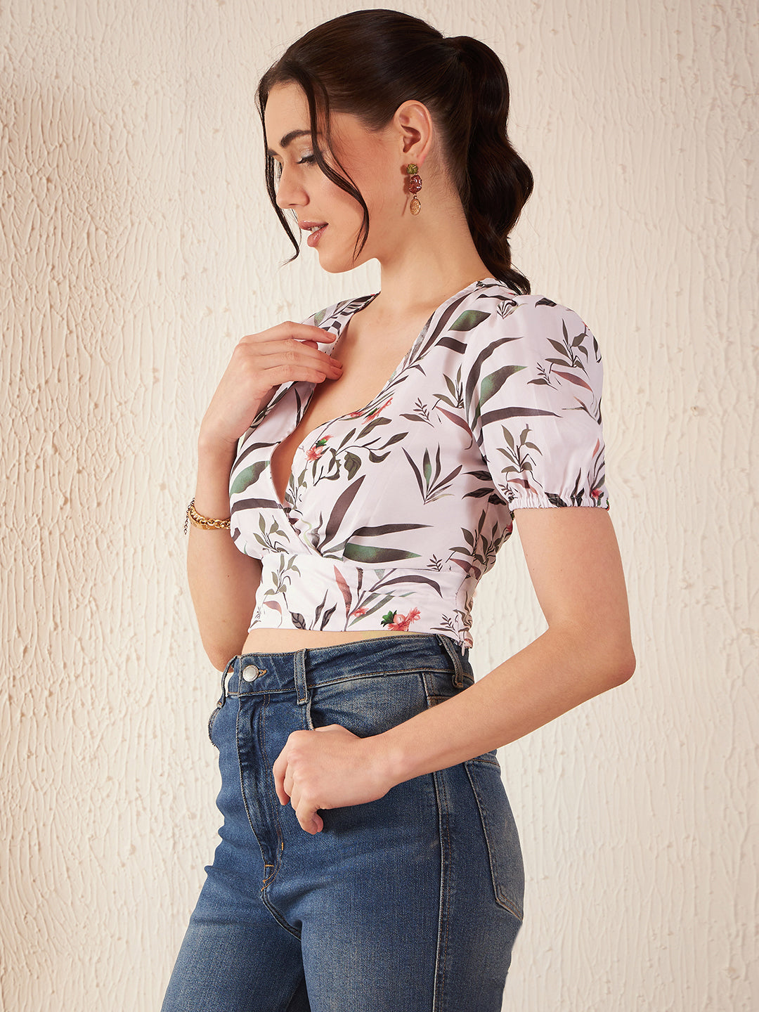 Floral Printed Puff Sleeves Blouson Crop Top