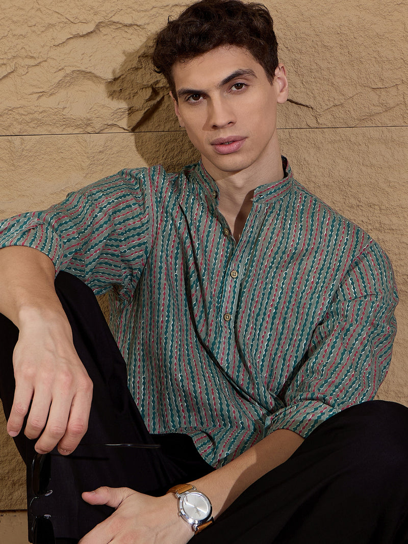 Red and Green: Striped Printed Short Kurta