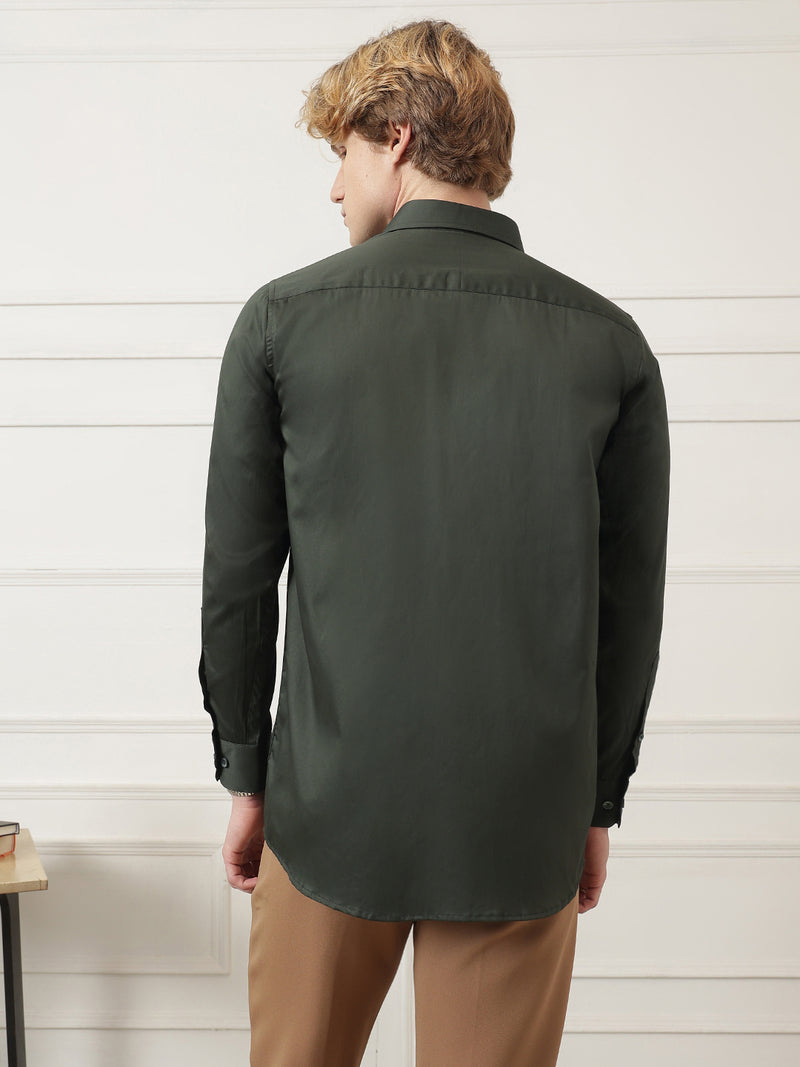 Spread Collar Formal Shirt