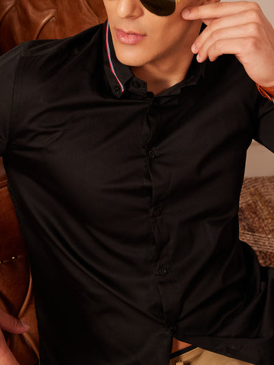 Black: Full Sleeves Tape On Collar Formal Shirt