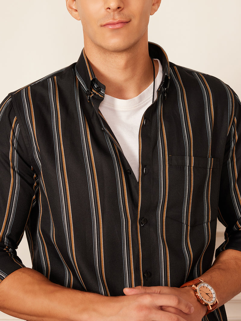 Black: Full Sleeve Button-Down Collar Striped Shirt