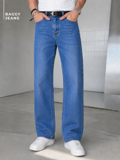 Light Fade Baggy Jeans